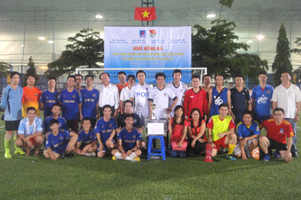 Giải bóng đá POS Open quyên góp ủng hộ đồng bào miền Trung