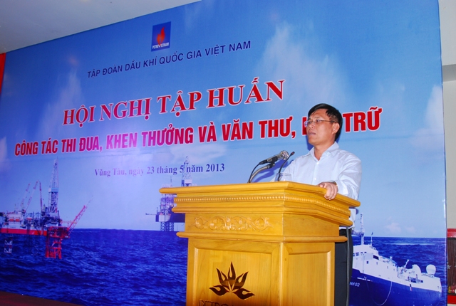 Tập đoàn Dầu khí Việt Nam tổ chức: “Hội nghị tập huấn nghiệp vụ công tác thi đua, khen thưởng và văn thư, lưu trữ”
